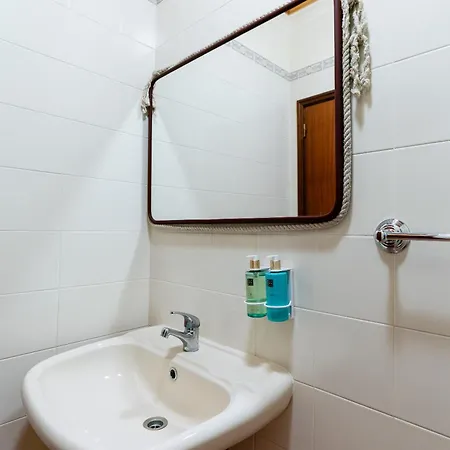 Morze By Madeira Dream