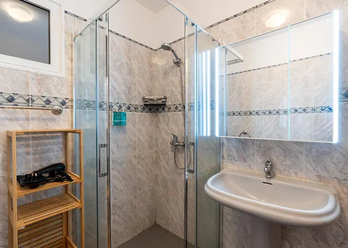 Morze By Madeira Dream *