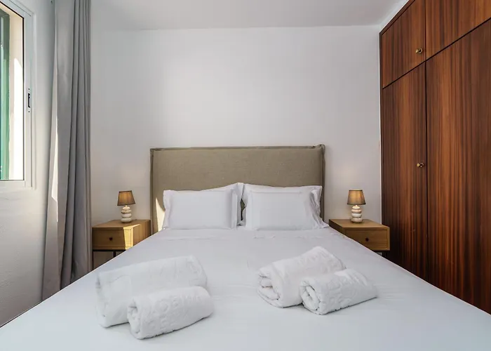 Morze By Madeira Dream