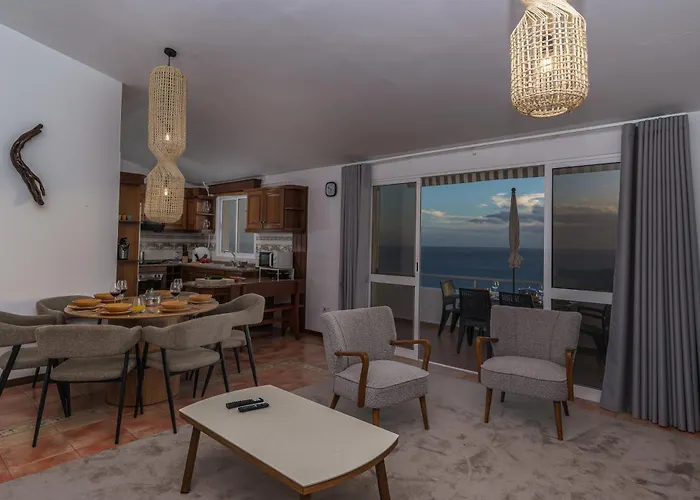 Morze By Madeira Dream *